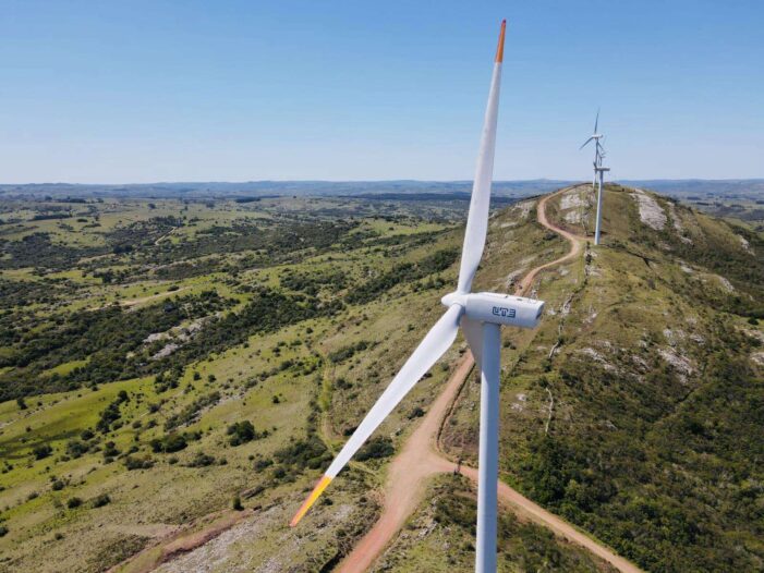 EL 98 % DE LA ENERGÍA ELÉCTRICA GENERADA EN 2025 FUE DE ORIGEN RENOVABLE EL 98 % DE LA ENERGÍA ELÉCTRICA GENERADA EN 2025 FUE DE ORIGEN RENOVABLE